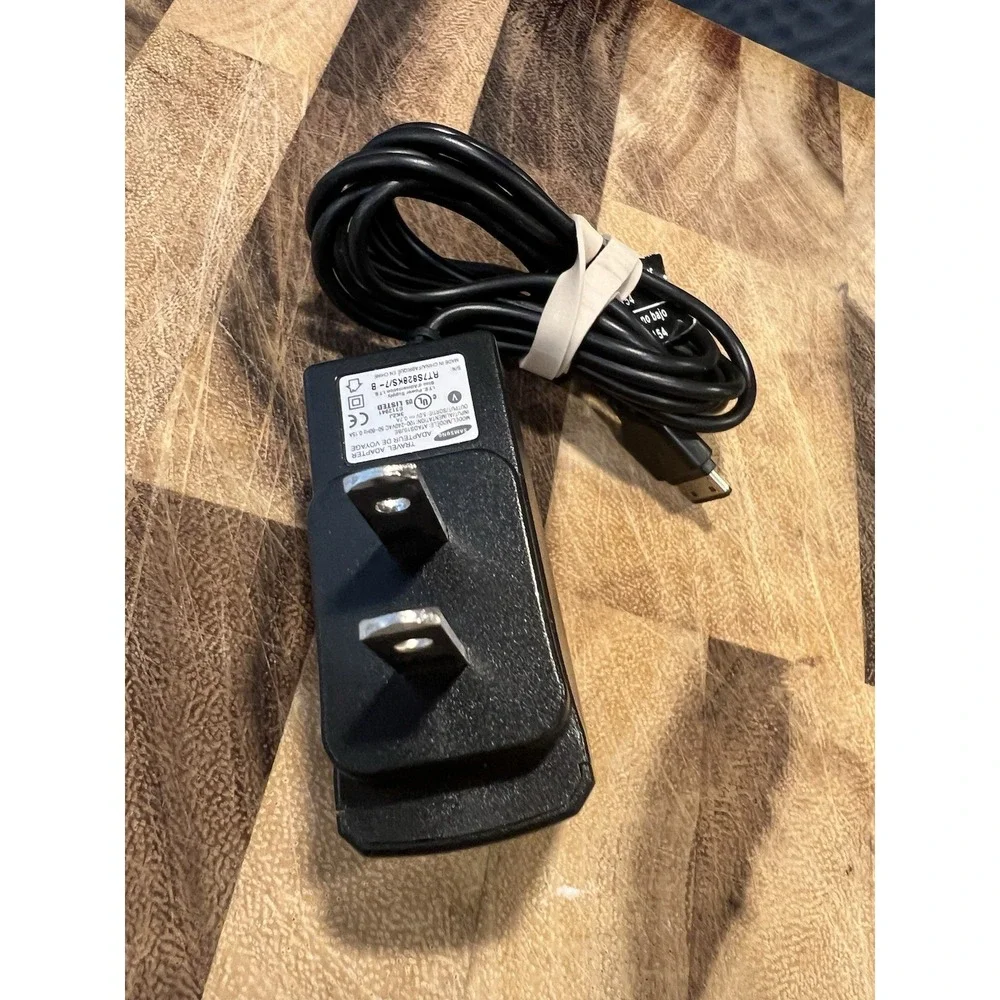 Samsung ATADS10JBE Travel Adapter Charger 5V 0.7A Micro USB Wall Charger OEM